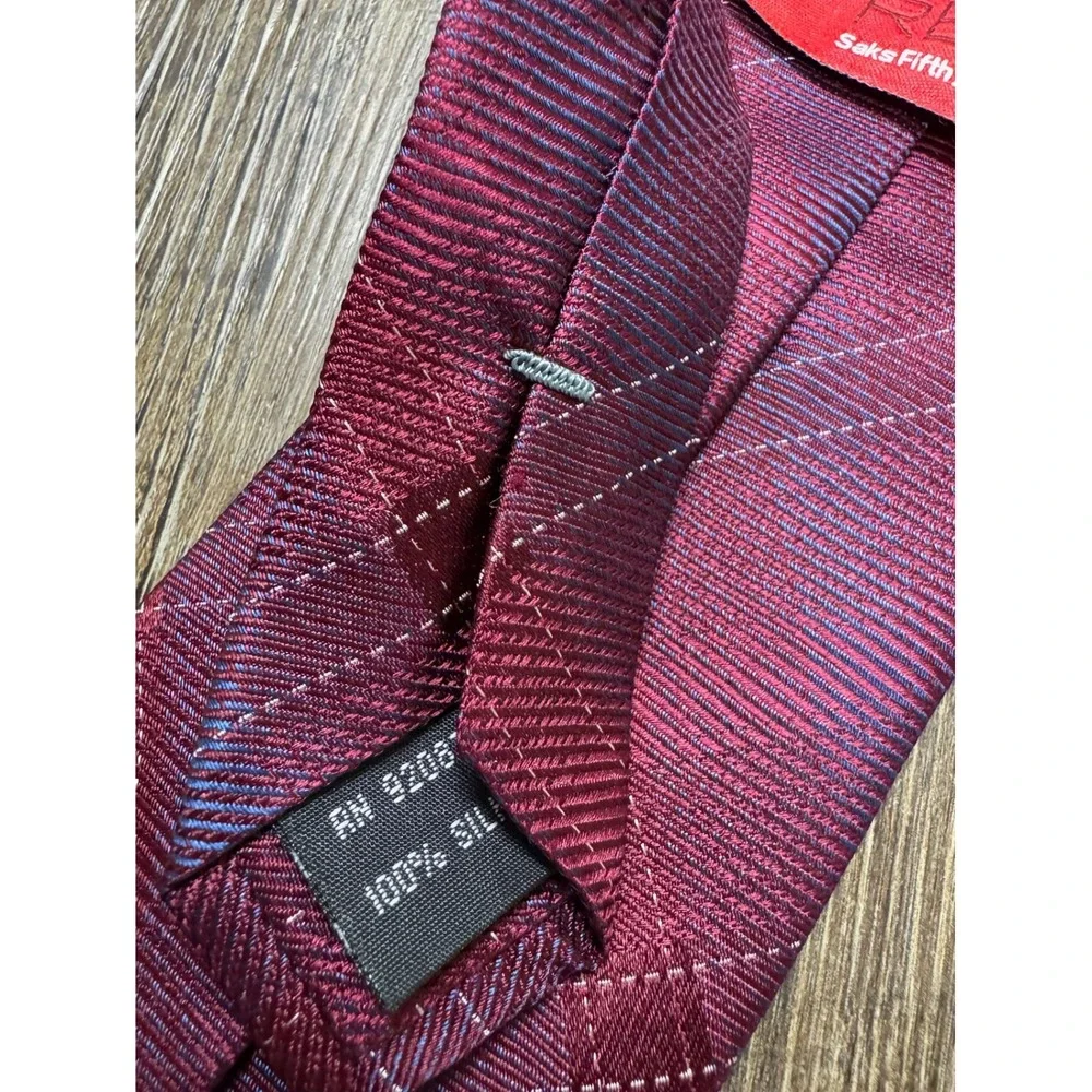 Saks Fifth Avenue RED Mens Silk Tie Burgundy‎ Purple Plaid Check Made in Italy
